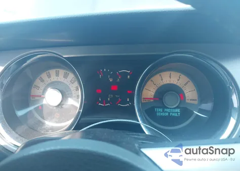 2012 Ford Mustang V6 Premium z USA, uszkodzony, nr VIN 1ZVBP8AM6C5212894